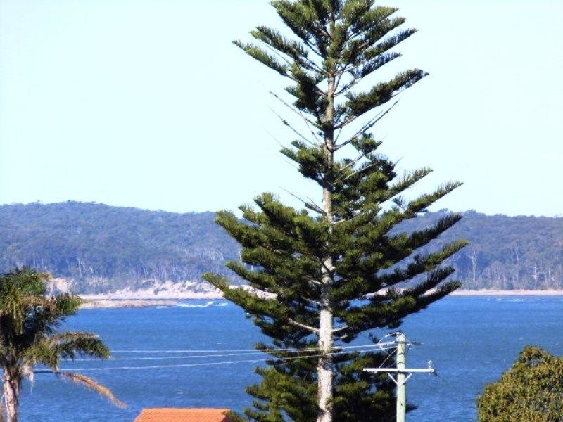 2 View Street, Batehaven NSW 2536