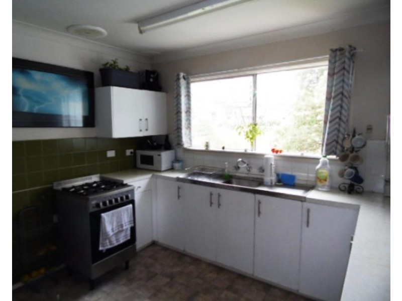 1 Peter Crescent, Batehaven NSW 2536