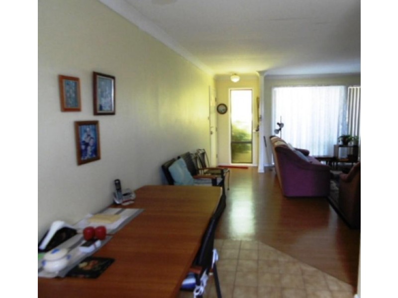 1/4 Eric Fenning  Drive, Surf Beach NSW 2536