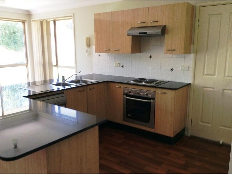 7 Batman Place Place, Sunshine Bay NSW 2536