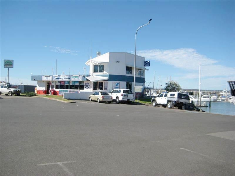 8 Edwin Street, Hervey Bay QLD 4655