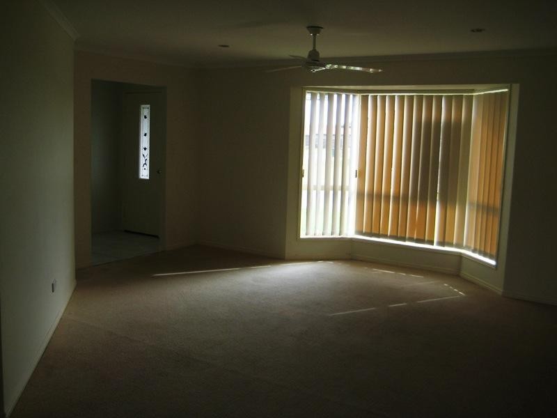 56 Joselyn Drive, Point Vernon QLD 4655