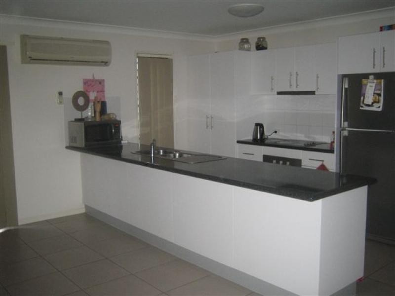 11 Den Otter Drive BELLBIRD PARK 4300, Bellbird Park QLD 4300
