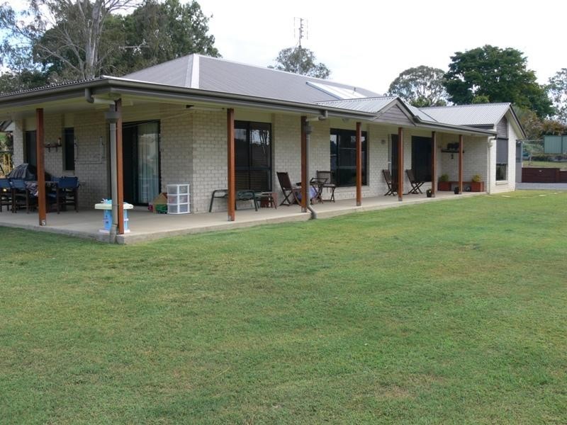 19 Sturgess Road PIE CREEK 4570, Pie Creek QLD 4570