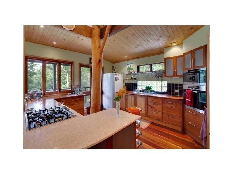 83 Highfield  Rise POMONA 4568, Pomona QLD 4568