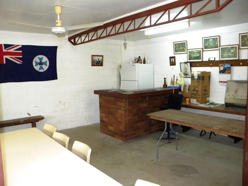 11 Bowman  Street KIN KIN 4571, Kin Kin QLD 4571