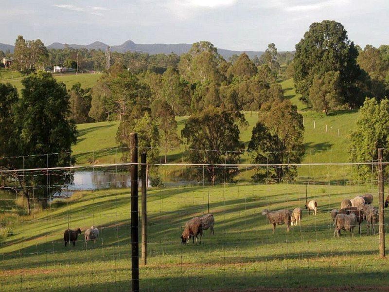 110 Thomason  Road TRAVESTON 4570, Traveston QLD 4570