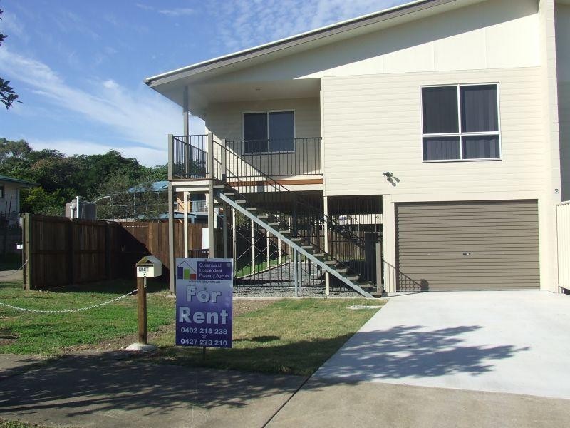 Unit 1 2 Bowlers Drive, Southside QLD 4570