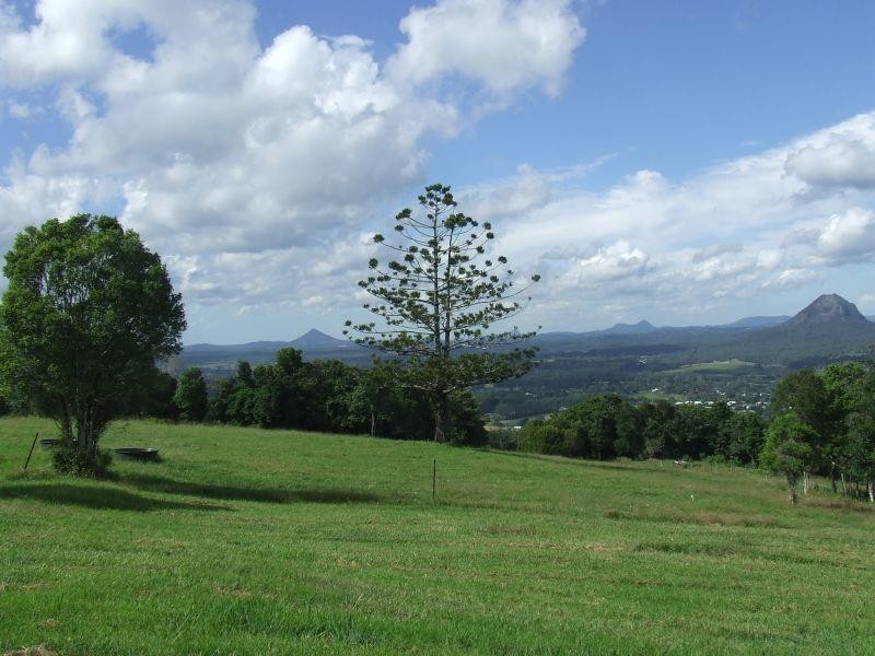 303 Tablelands  Road, Cooran QLD 4569