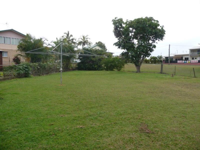 26 Gympie Road TIN CAN BAY 4580, Tin Can Bay QLD 4580