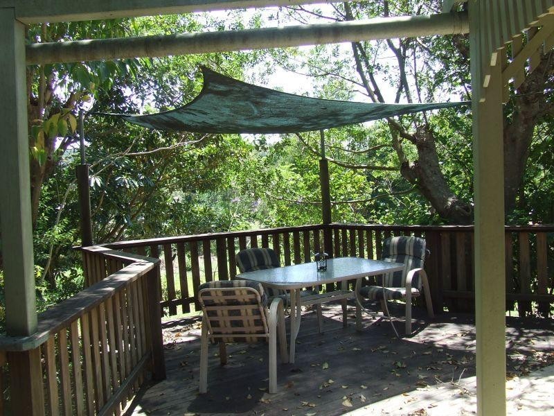 7 Bowman Street, Kin Kin QLD 4571