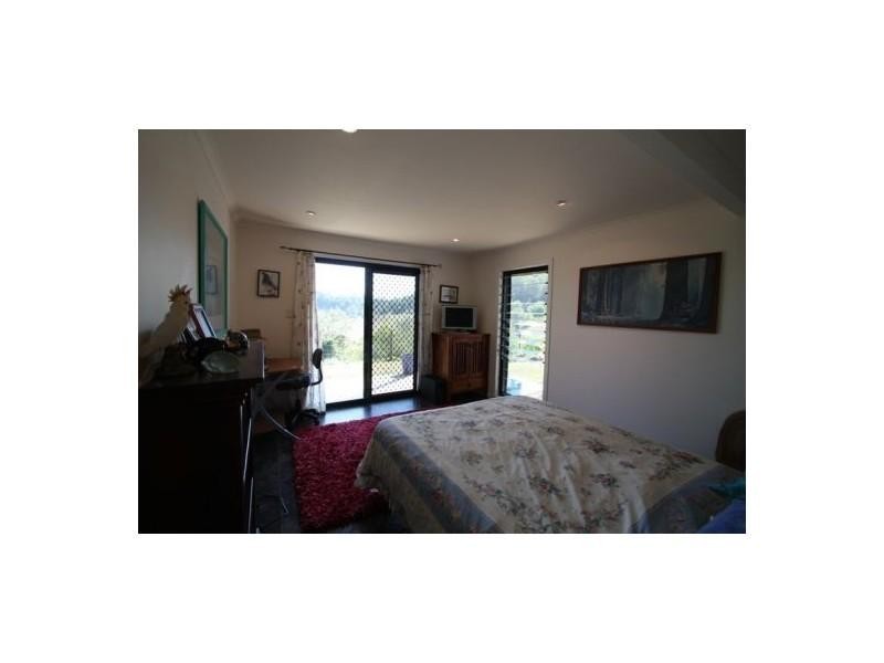 82 Paulsens Road KIN KIN 4571, Kin Kin QLD 4571
