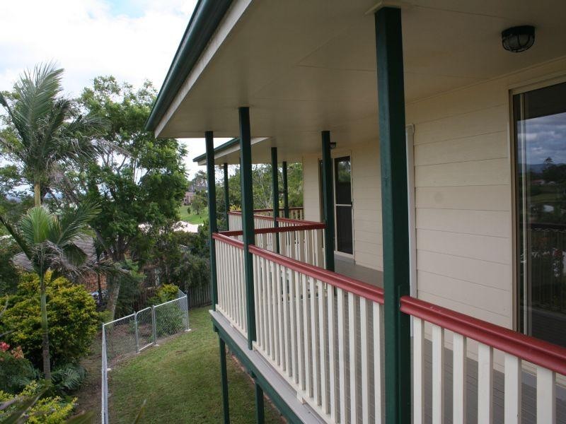 8 Serena  Court MONKLAND 4570, Monkland QLD 4570