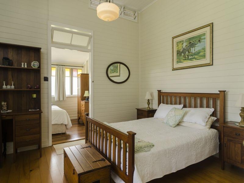 64 Leggetts Loop, Kin Kin QLD 4571