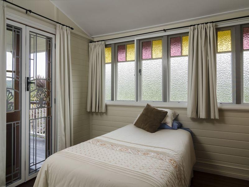 64 Leggetts Loop, Kin Kin QLD 4571