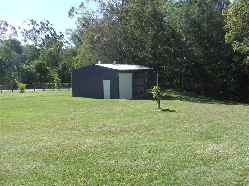 4 Highfield Rise, Pomona QLD 4568