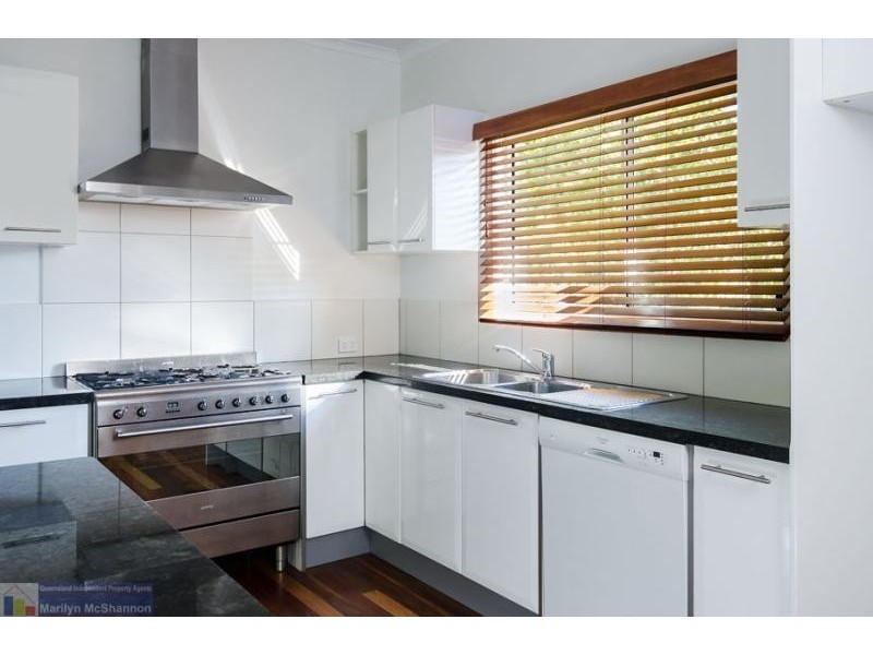 4 Highfield Rise, Pomona QLD 4568