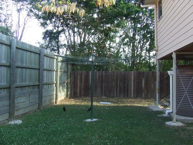 4 Bowlers  Drive, Southside QLD 4570