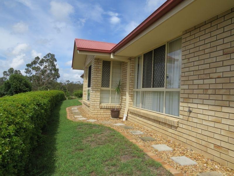 6 Crebra  Lane, Cashmere QLD 4500