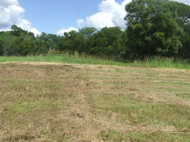 25 Leggetts Loop, Kin Kin QLD 4571