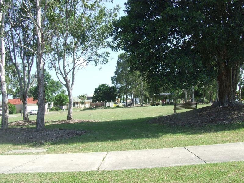 2 Canundra  Street, North Lakes QLD 4509