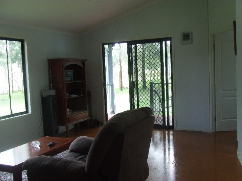 Wolvi QLD 4570