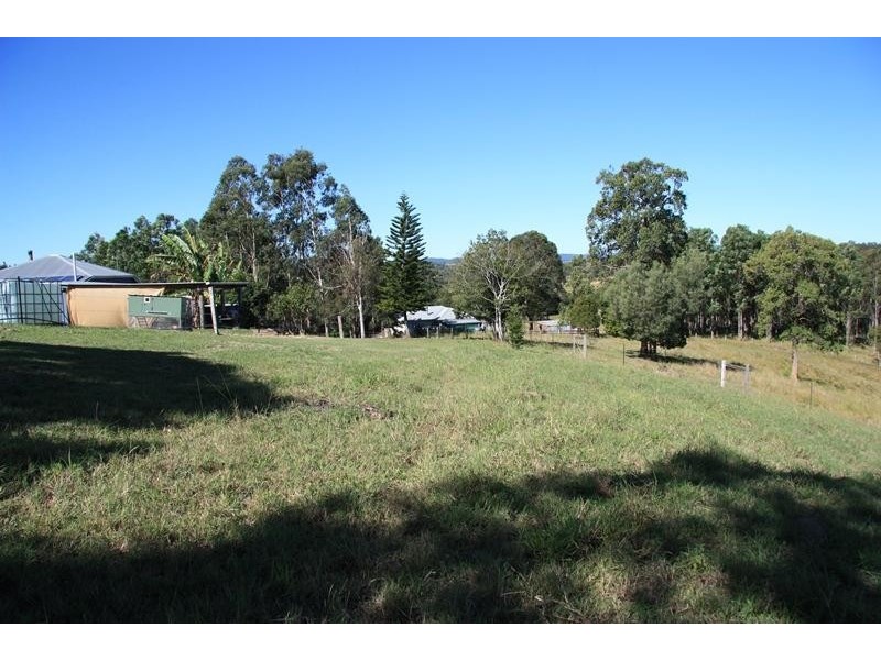 30 Wattle Lane, North Deep Creek QLD 4570