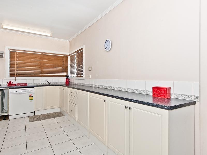 65 Wickham Street, Brighton QLD 4017