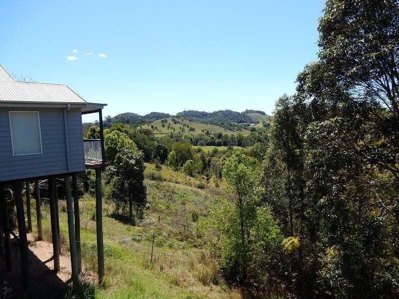 25 Silky Oak Lane, Kin Kin QLD 4571