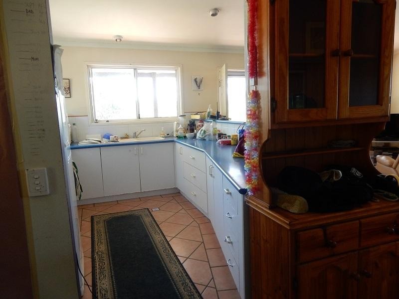 25 Silky Oak Lane, Kin Kin QLD 4571