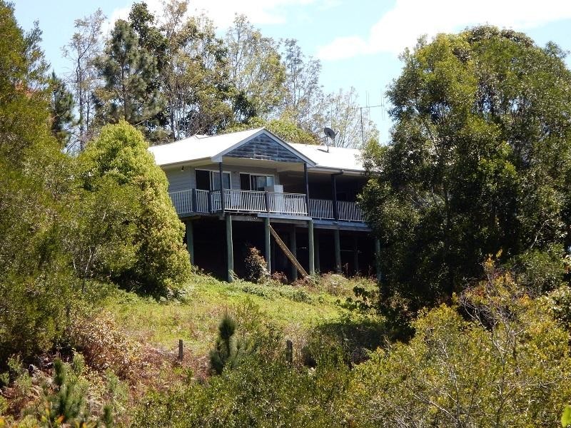 25 Silky Oak Lane, Kin Kin QLD 4571