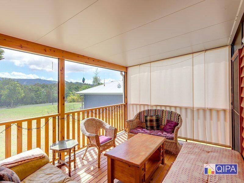 2 Leggetts  Loop, Kin Kin QLD 4571