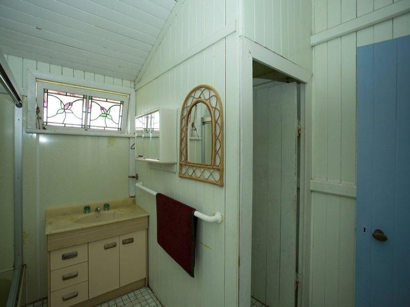 561 Gympie Kin Kin  Road, Kin Kin QLD 4571