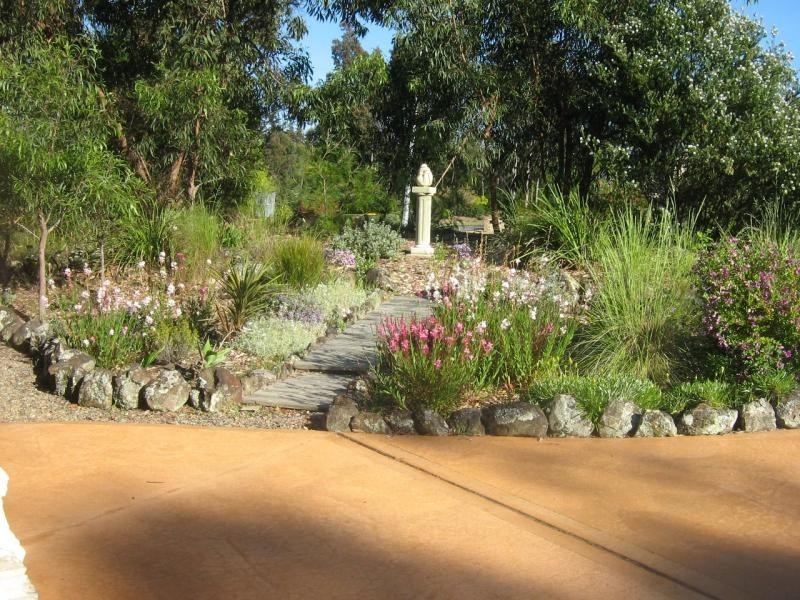5 Waterfront Close, Mossy Point NSW 2537