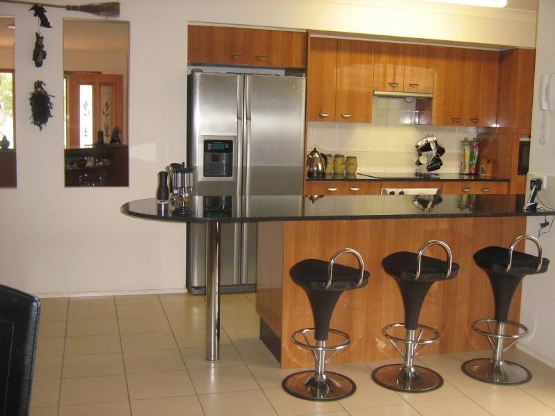 5 Waterfront Close, Mossy Point NSW 2537
