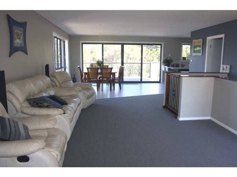 7 Waights Place, Tuross Head NSW 2537