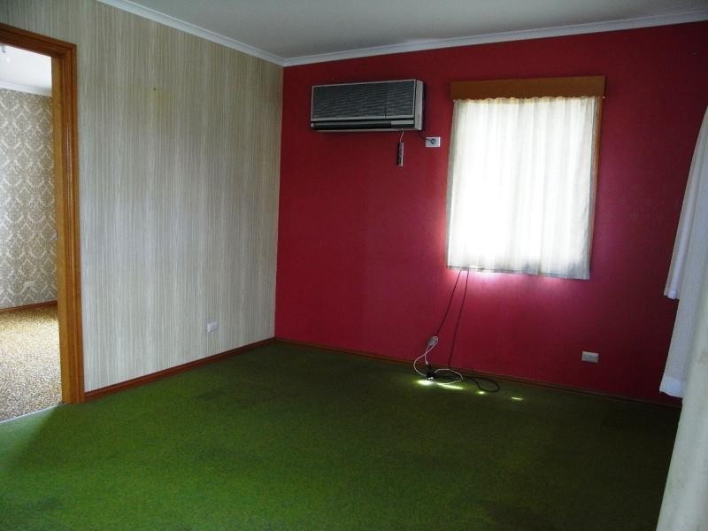 33 Kingston Place, Tomakin NSW 2537