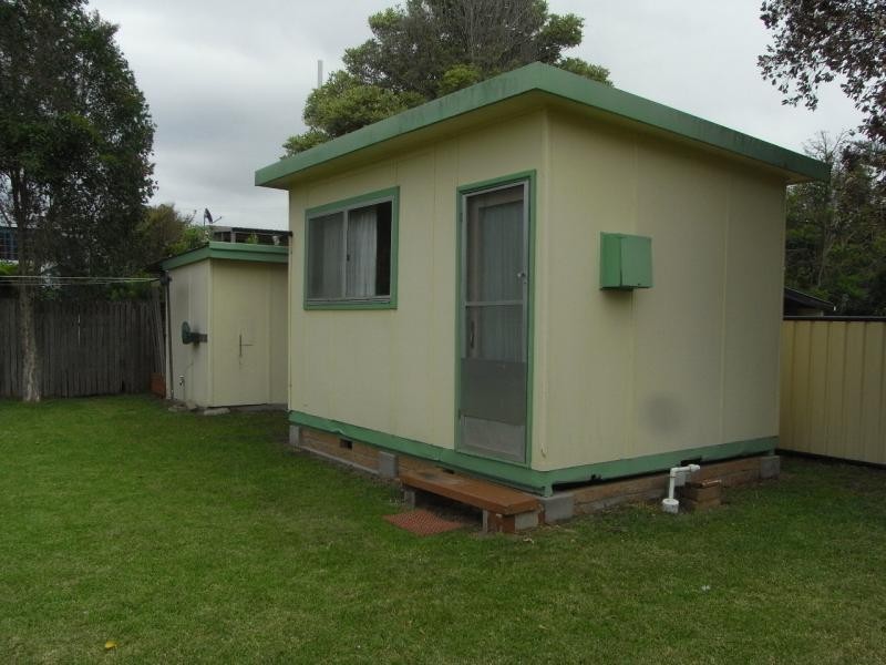 33 Kingston Place, Tomakin NSW 2537