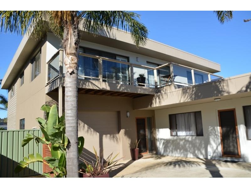 8 Clarke Street BROULEE 2537, Broulee NSW 2537
