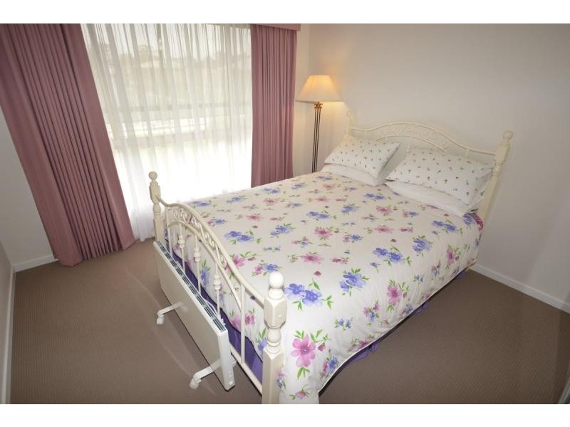 7 Martin Place, Broulee NSW 2537