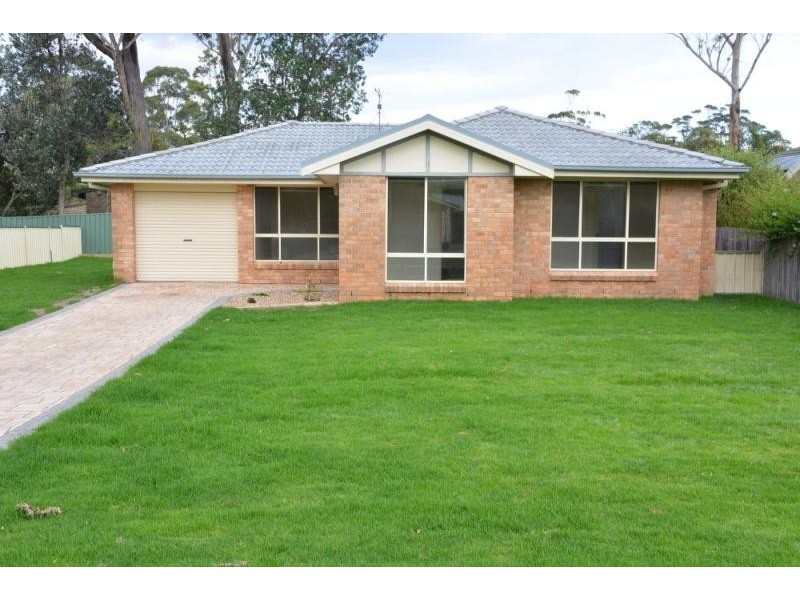 4 May Parade BROULEE 2537, Broulee NSW 2537