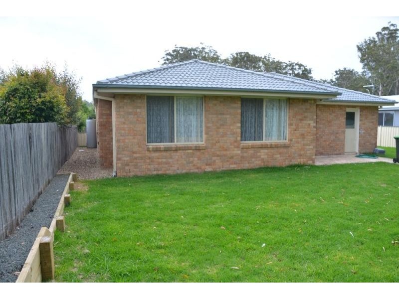 4 May Parade BROULEE 2537, Broulee NSW 2537