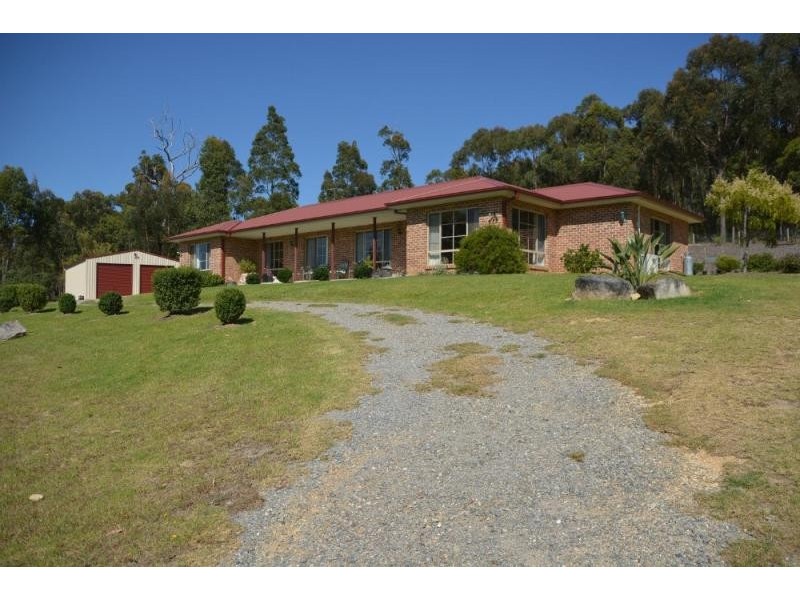 13 Clearwater Terrace, Mossy Point NSW 2537