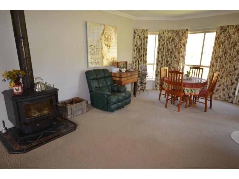 13 Clearwater Terrace, Mossy Point NSW 2537