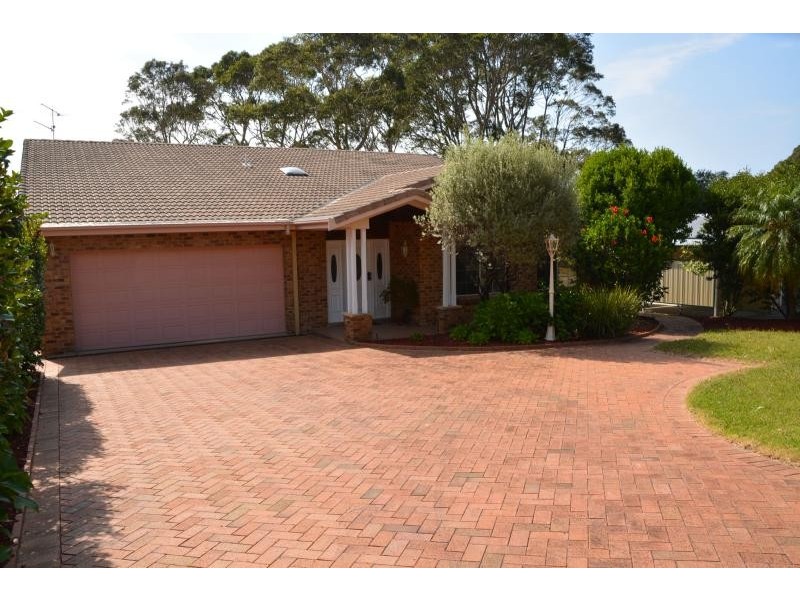 197 Annetts Parade, Mossy Point NSW 2537