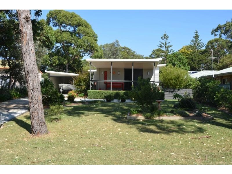 55 Smith  Street BROULEE 2537, Broulee NSW 2537