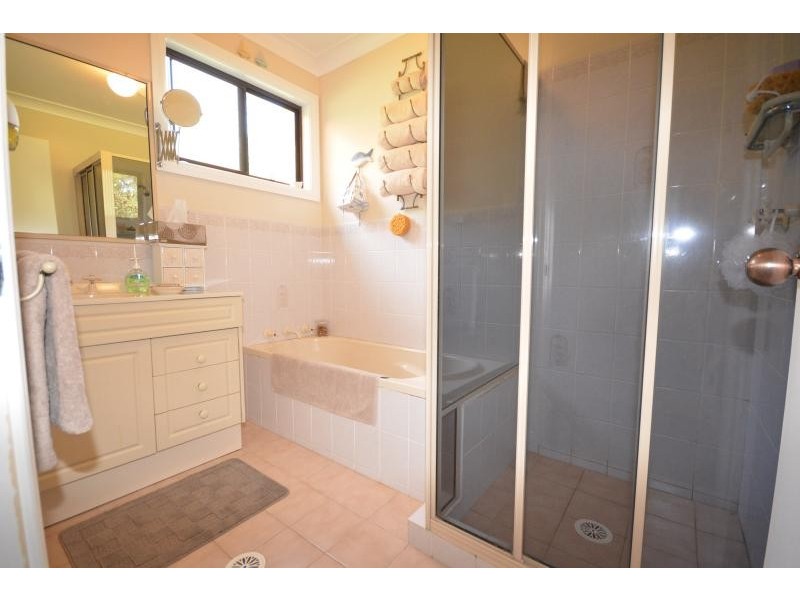 1 Rosedale Parade, Rosedale NSW 2536
