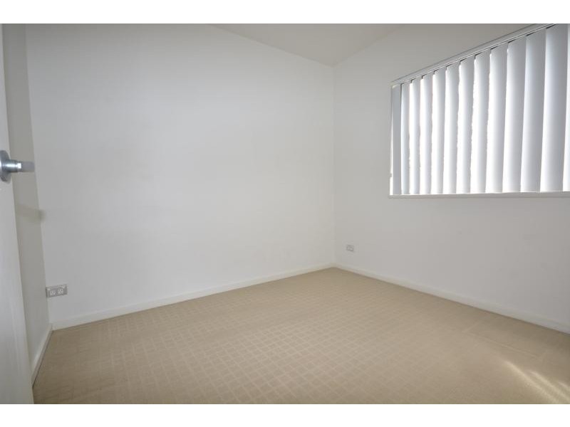 2/239 Beach  Road, Denhams Beach NSW 2536
