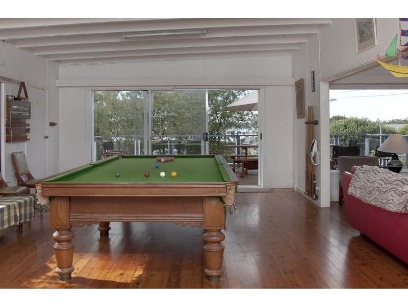 126 Annetts Parade, Mossy Point NSW 2537