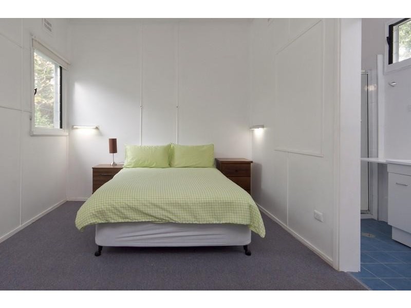 126 Annetts Parade, Mossy Point NSW 2537